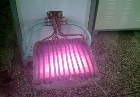 感應加熱設備，高頻感應加熱設備 . 中頻感應加熱設備和高頻感應加熱設備的區別